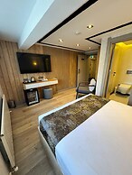 Mateo Hotel