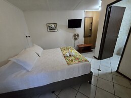 Hotel Hotu Matua