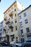 Apartments Budin