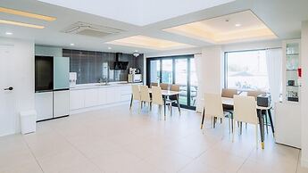 M Stay Pool Villa