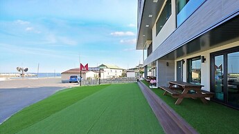 M Stay Pool Villa
