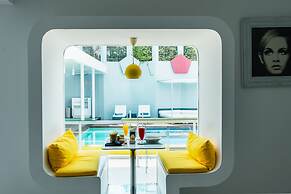 Chill Hotel Seminyak