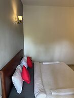 Hotel Linda by Dia Hotels