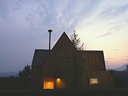 THE CAMPIAN