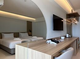 Jace Ratchada Hotel