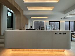 Jace Ratchada Hotel