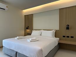 Jace Ratchada Hotel