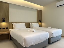 Jace Ratchada Hotel