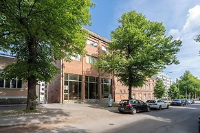 Fabulous & Historical Top Floor Loft in Pyynikki