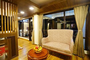 Istana Resorts