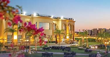 ORO Plaza Hotel