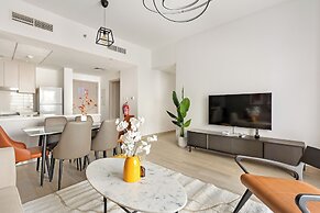 Silkhaus Waters Edge Tower - Yas Island