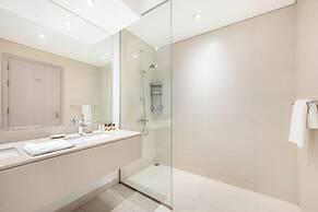 Silkhaus Waters Edge Tower - Yas Island