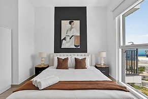 Silkhaus Waters Edge Tower - Yas Island