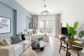 Silkhaus Waters Edge Tower - Yas Island
