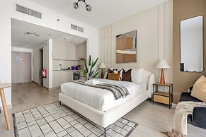 Silkhaus Waters Edge Tower - Yas Island