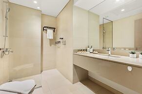 Silkhaus Waters Edge Tower - Yas Island