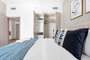 Silkhaus Waters Edge Tower - Yas Island