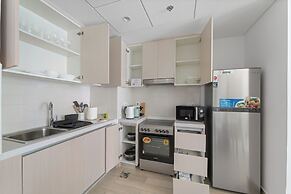 Silkhaus Waters Edge Tower - Yas Island
