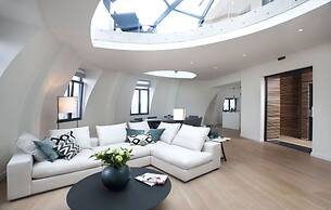 Triplex penthouse in the city center