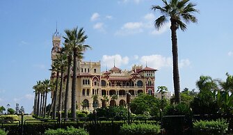 Amwaj Hotel