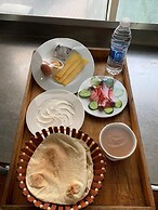 Amwaj Hotel