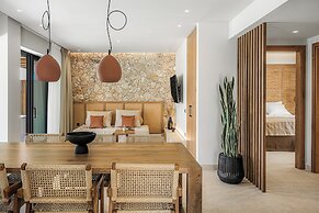 Lakka Suites