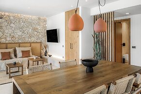 Lakka Suites