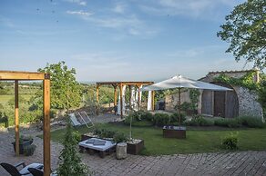 PALAZZO DEL PAPA COUNTRY SUITES