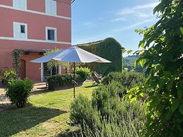 PALAZZO DEL PAPA COUNTRY SUITES