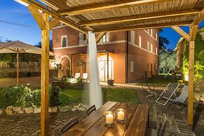 PALAZZO DEL PAPA COUNTRY SUITES