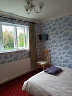 Lowry House Hotel in Walsall
