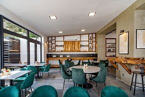 HOTEL SMRŽ
