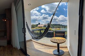 Vivanti Resort