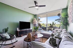 Tranquil Peninsula Golf 3BR Retreat
