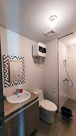 Palam Mansion at One Residence Apartment