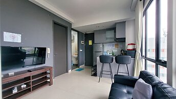 Palam Mansion at One Residence Apartment
