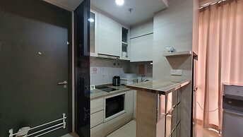 Palam Mansion at One Residence Apartment