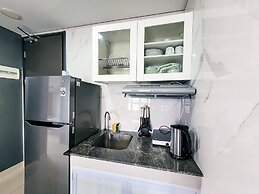 Palam Mansion at One Residence Apartment
