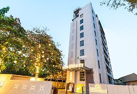 Treebo Premium Heritage Grand, Thane