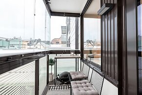 2ndhomes Gorgeous & Modern 2BR Apartment