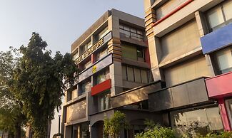 Itsy Hotels Signature, Nehru Nagar