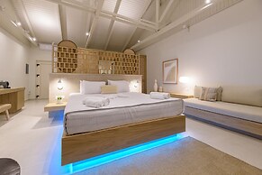 CP Seafront Suites
