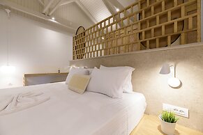 CP Seafront Suites