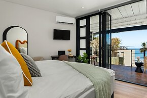 Neighbourgood First Crescent