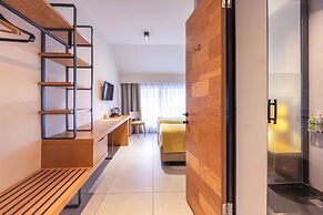 Lei Hotel
