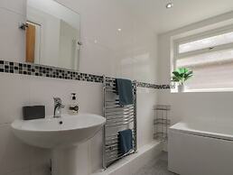 6 Sydney Road