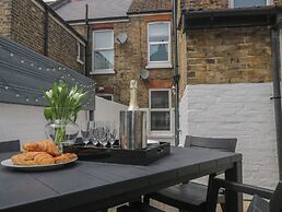 6 Sydney Road
