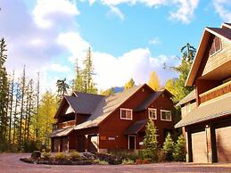 Polar Peak Lodges by Fernie Lodging CO