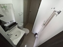 Ofisuite la 30